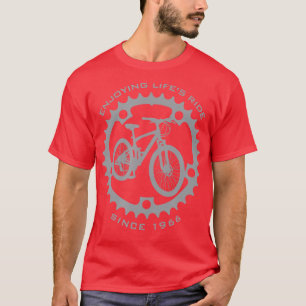 56 Jahre Altes Mountainbike-Rad 1966 56 t T-Shirt