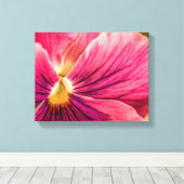 5880-Rote Pansy Leinwanddruck (Insitu (Holzboden))