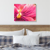 5880-Rote Pansy Leinwanddruck (Insitu (Schlafzimmer))