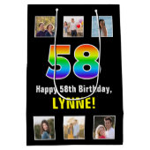 58. Geburtstag: Regenbogen "58", benutzerdefiniert Mittlere Geschenktüte (Rückseite)