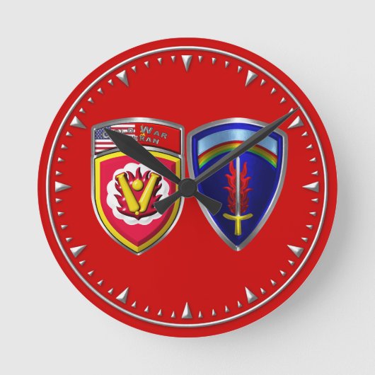 59. Ordnance Brigade Runde Wanduhr (Vorderseite)