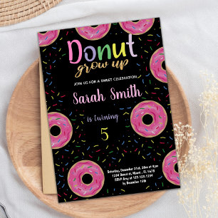 5. Black Pink Donut Geburtstagseinladungen Einladung