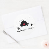 5. INFANTRIEB RUNDER AUFKLEBER (Umschlag)