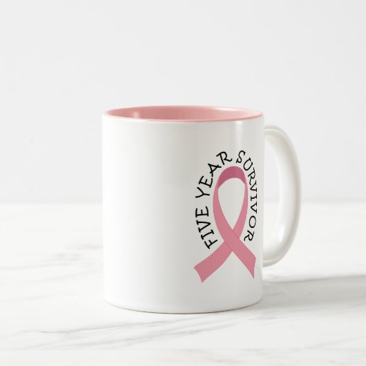 5 Jahr-Brustkrebs-Überlebend-Tasse Zweifarbige Tasse (VorderseiteRechts)