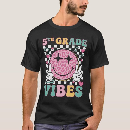 5. Klasse Vibes Groovy Zurück zur Schule Fünfte Kl T-Shirt (Vorderseite)