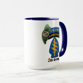 5. Tierärzte der Kraft-Gruppen-grünen Barett-SFG Tasse (VorderseiteRechts)