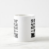 5 von 4 Menschen kämpfen mit Mathe Kaffeetasse (Mittel)