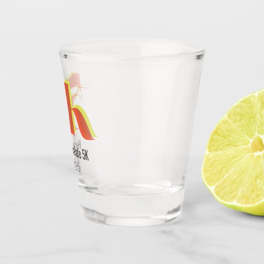 5k Race Running Celebration Bold Yellow Red Text Schnapsglas (Rechts)