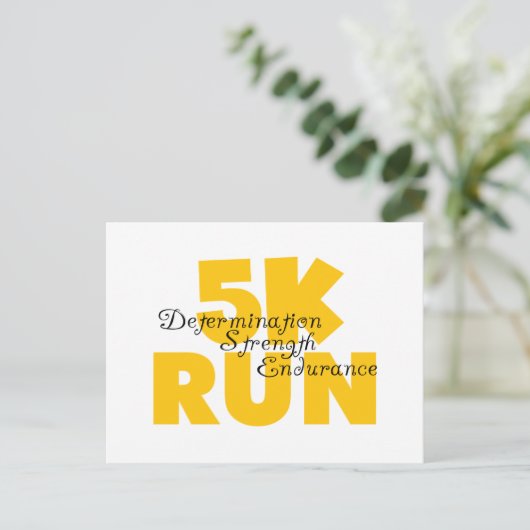 5K Run Yellow Postkarte (Stehend Vorderseite)