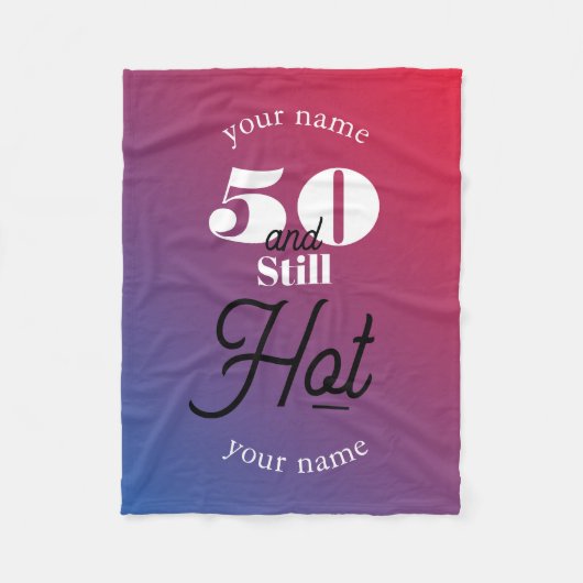 5O und immer noch heiß Fleecedecke (Vorderseite)