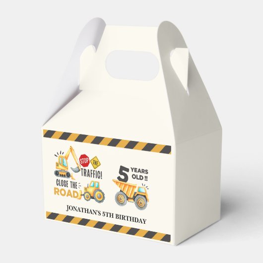 5th birthday boy construction theme geschenkschachtel (Vorderseite)