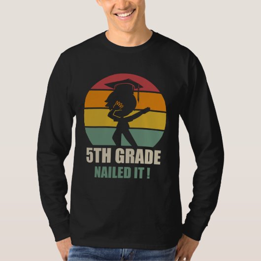 5Th Grade Nailed It Graduation Dab 2021 T-Shirt (Vorderseite)