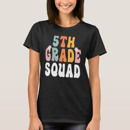 5th Grade Squad Retro Groovy Teacher Happy 1st Day T-Shirt (Vorderseite)