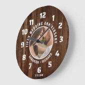 5th Wedding Anniversary Photo Rustic Pallet Wood   Große Wanduhr (Winkel)