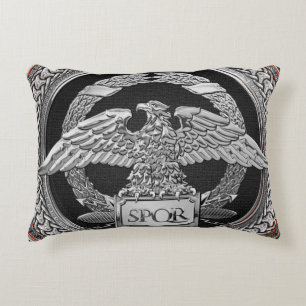 [600] Silberrömischer Kaiseradler über Medallion Dekokissen