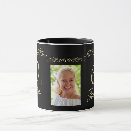 60 and Fabulous Ornament 60th Birthday Photo Tasse (Zentrum)