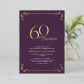 60 & Fabulous Lila & Gold Calligraphy Birthday F Folieneinladung (Stehend vorne)