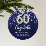 60. Geburtstag navy blauen Sterne Silber Keramik Ornament<br><div class="desc">Eine marineblau Hintergrundfarbe mit Imitaten silbernen Sternen. Die blaue Farbe ist ungleichmäßig. Name,  Text/Datum hinzufügen</div>