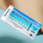 60 und noch Fabelous Boarding Pass Geburtstag<br><div class="desc">Ein schönes Meeresbild ist der Hintergrund für diese Einladung zum tropischen Boarding Pass Destination Tropical Beach. Eine lustige Destination individuelle Einladung. Tropischer Strand mit Aqua-Blues und modernem Text.</div>