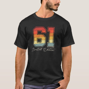 61 Jahre alt sein 61. Geburtstag Retro Vintag 197 T-Shirt