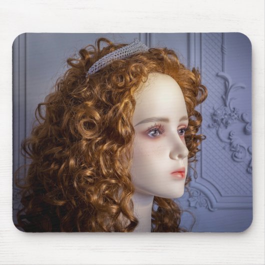 6271-Mannequin mit Rotem Haar und Diamond Tiara Mousepad (Vorne)