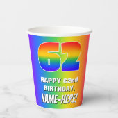62. Geburtstag: Farbiges, lustiges Regenbogenmuste Pappbecher (Rückseite)