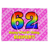 62. Geburtstag: Rosa Streifen & Herz, Regenbogen # Große Geschenktüte (Rückseite)