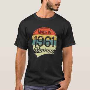62 Jahre alt Vintag 1961 Gebildet 1961 62. T-Shirt