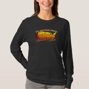 62 National Parks Map Us Park Vintages Camping Hik T-Shirt