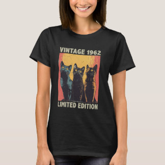 63 Jahre altes Geschenk Retro Vintag 1962 Katze Lo T-Shirt