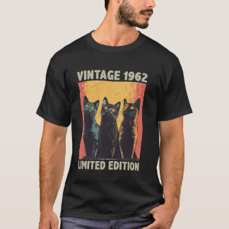 63 Jahre altes Geschenk Retro Vintag 1962 Katze Lo T-Shirt