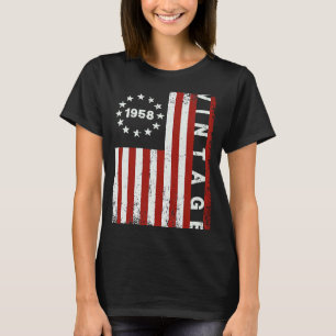 64 Jahre Vintag 1958 Amerikanische Flagge 64. Tag T-Shirt