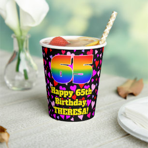 65. Geburtstag: Loving Hearts Pattern, Regenbogen Pappbecher