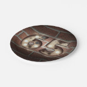 65. Geburtstagsmarkierung auf Ziegelmauer Pappteller (Schrägansicht)