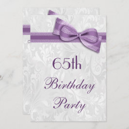 65. Geburtstagsparty Damask und Lila Imitat Bow Einladung