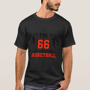 66. Geburtstag 66 Jahre alter Basketball-Spieler G T-Shirt