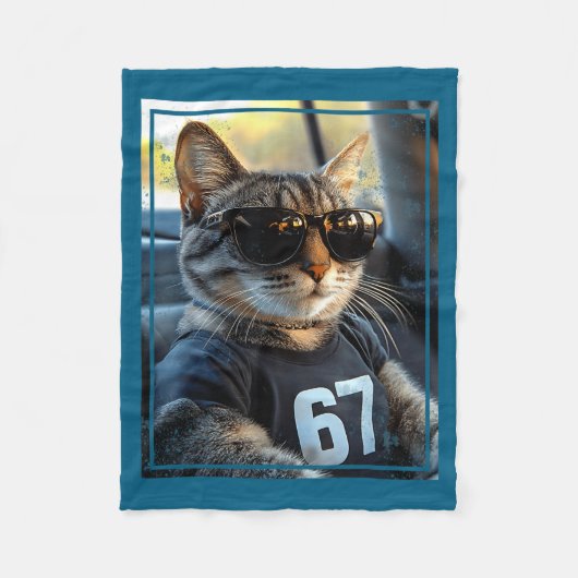 67 And Still Cool Funny Birthday Meme Cat  Fleecedecke (Vorderseite)