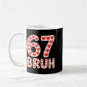 67 Bruh Valentinsherzen Lustiges Meme  Kaffeetasse (Links)