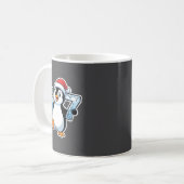 67 Christmas Penguin Santa Hat Birthday Holiday Kaffeetasse (Vorderseite Links)