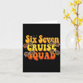 67 Cruise Squad 2025 Groovy Kids Cruise Meme Match Karte (Gelbe Blume)