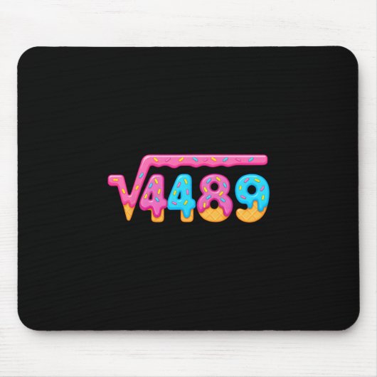 67 Eis-Drip-Meme Quadratwurzel 4489 Gen Alpha Mousepad (Vorne)