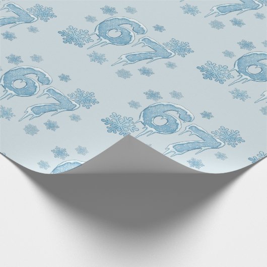 67 Funny 6 7 Six Seven Snowflake Christmas Winter Geschenkpapier (Ecke)