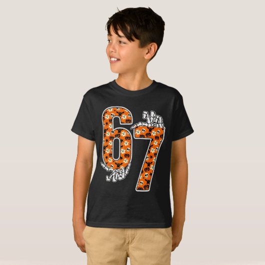 67 Halloween Meme 6 7 Numbers Six Seven Funny Kids T-Shirt (Vorne ganz)