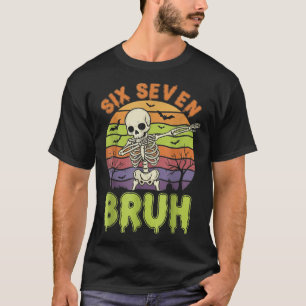 67 Halloween-Meme 6 7 Skelett Sechs Sieben Zahlen T-Shirt