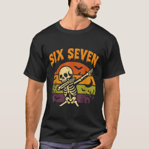 67 Halloween Meme 6 7 Skelett Sechs Sieben Zahlen T-Shirt