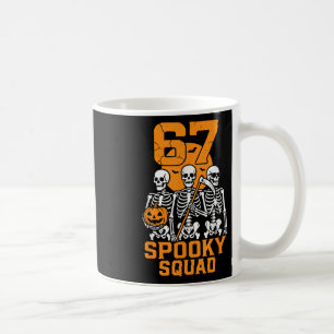 67 Halloween-Meme 6 7 Zahlen Sechs Sieben Kinder S Kaffeetasse