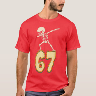 67 Halloween Meme 6 7 Zahlen Sechs Sieben Lustig K T-Shirt