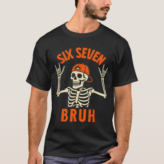 67 Meme 6 7 Funny Halloween Skeleton Rock On Six S T-Shirt (Vorderseite)