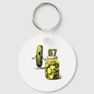 67 Meme Dill-Gurken-Überraschung Ein Glas geschnit Schlüsselanhänger
