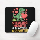 67 Meme Dinosaur Stealing Hearts 6-7 Farts Valenti Mousepad (Mit Mouse)